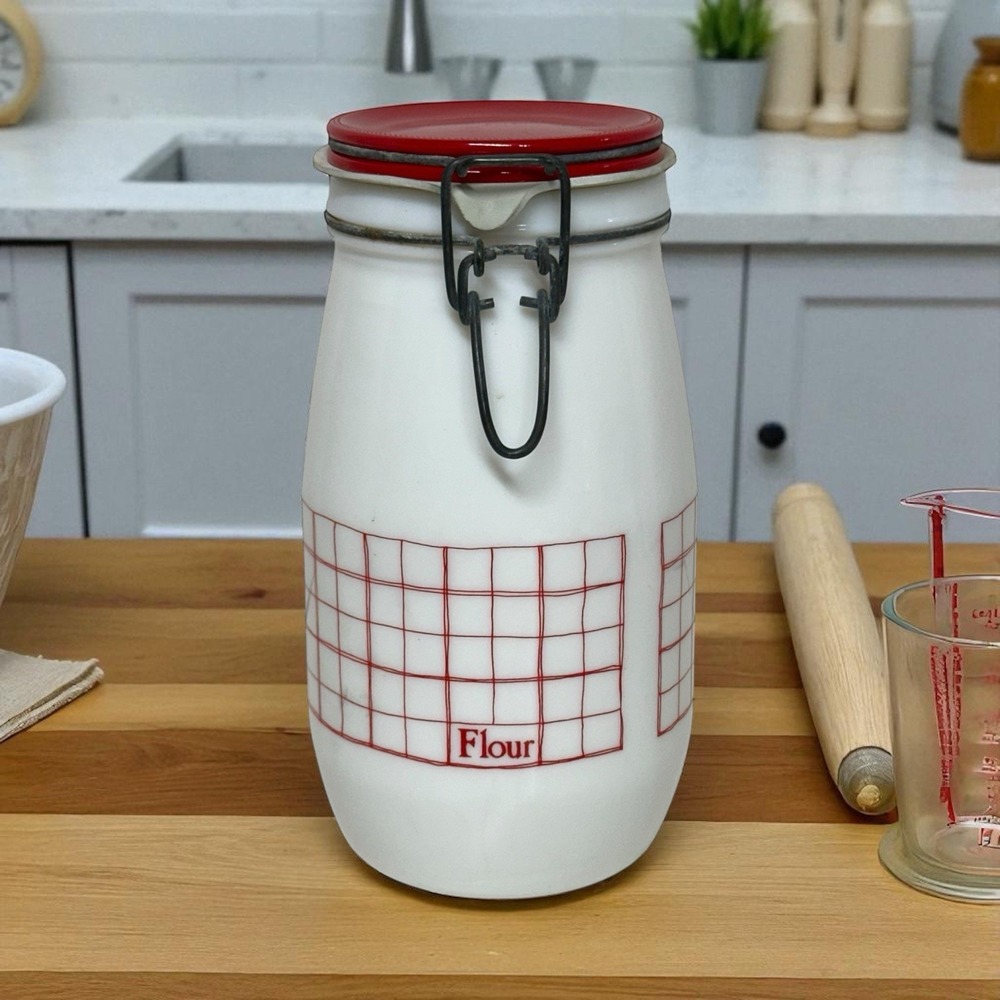 VTG Wheaton Milk Glass Canister Flour Red Check Grid Bale Seal Farmhouse 1.5‎ L